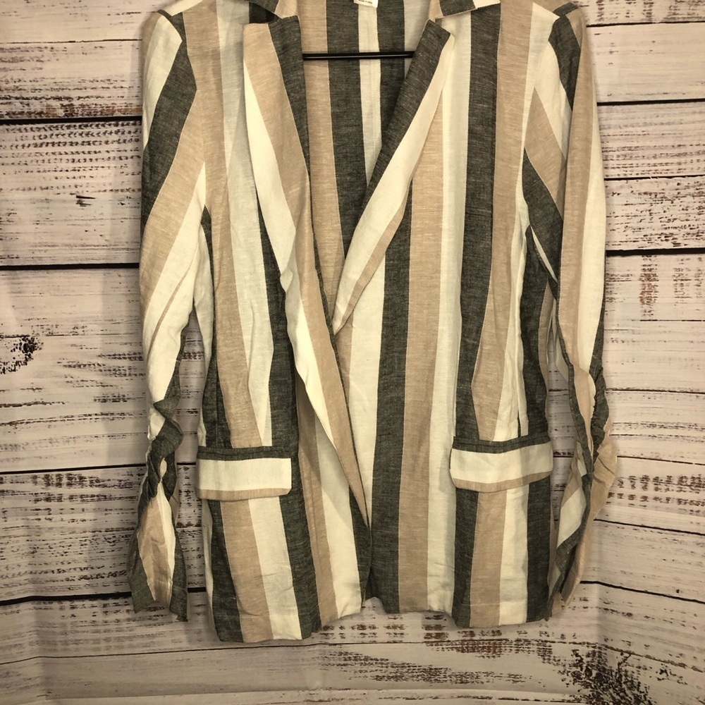 Venus Striped Blazer - Gray, Cream, Tan - Picture 9 of 15